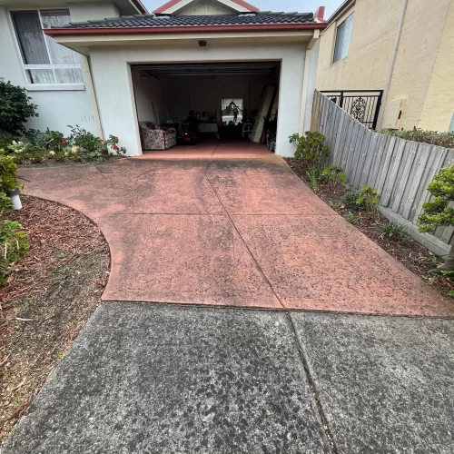 Driveway pressure wash cleaning restoration Melbourne - Freshduct - before