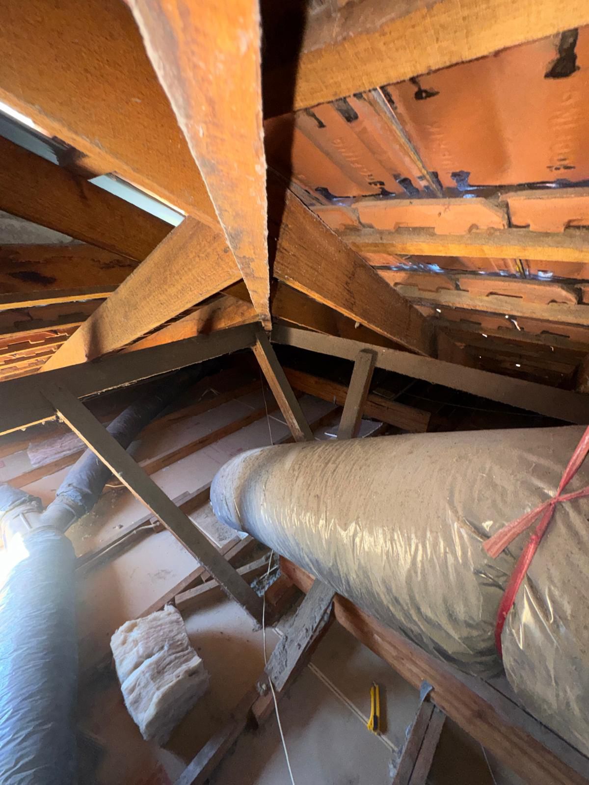 Clean joist bays after vacuum Doncaster East