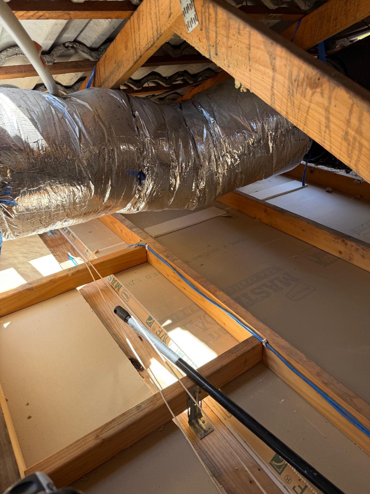 Dust-free joist bays after vacuum Glen Waverley
